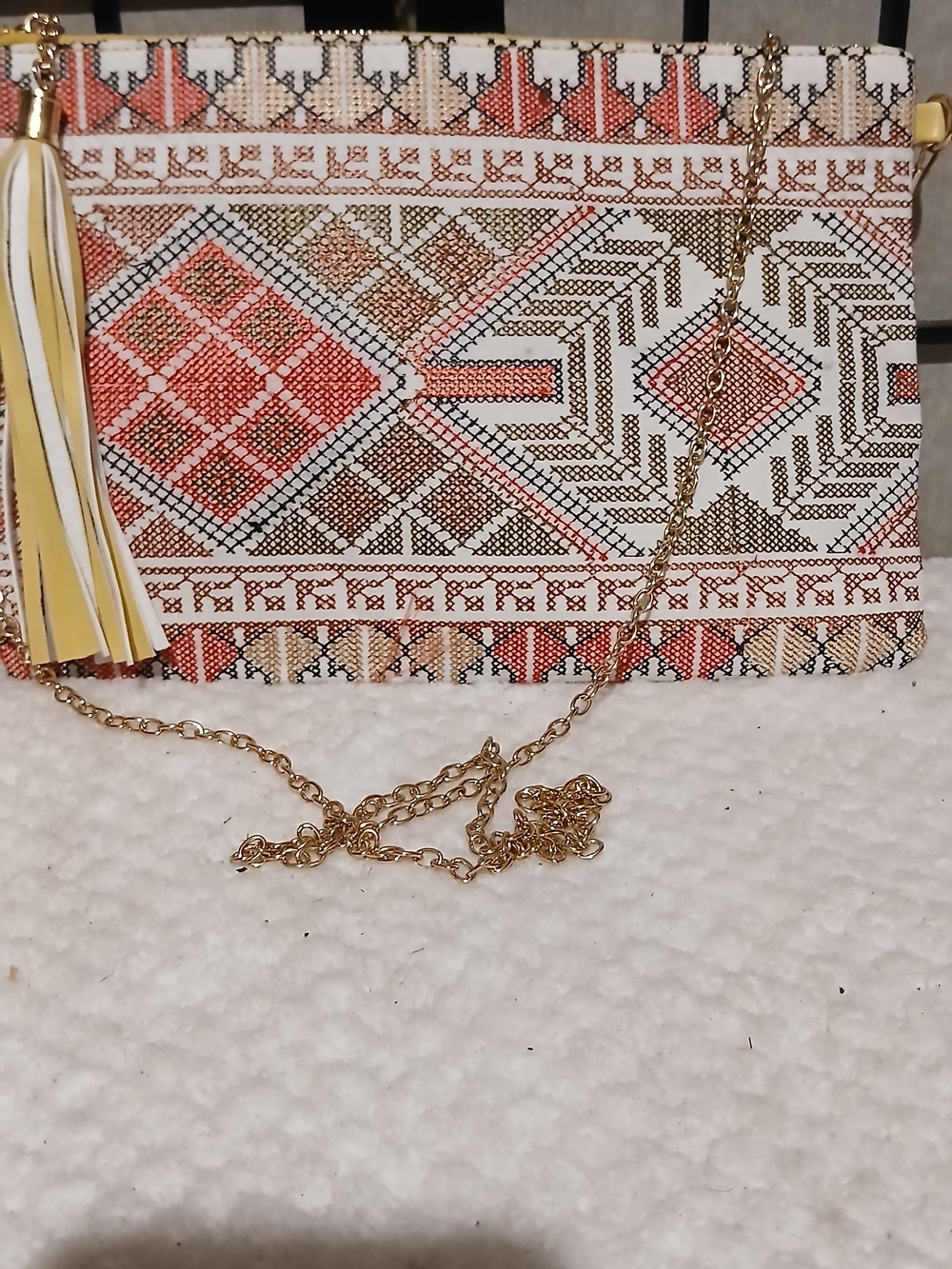 VIETA Fashion Embroidered Shoulder Bag in Cream, Coral and Brown